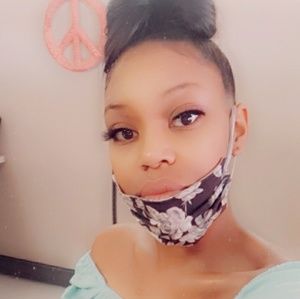 Meet your Posher, Ariel